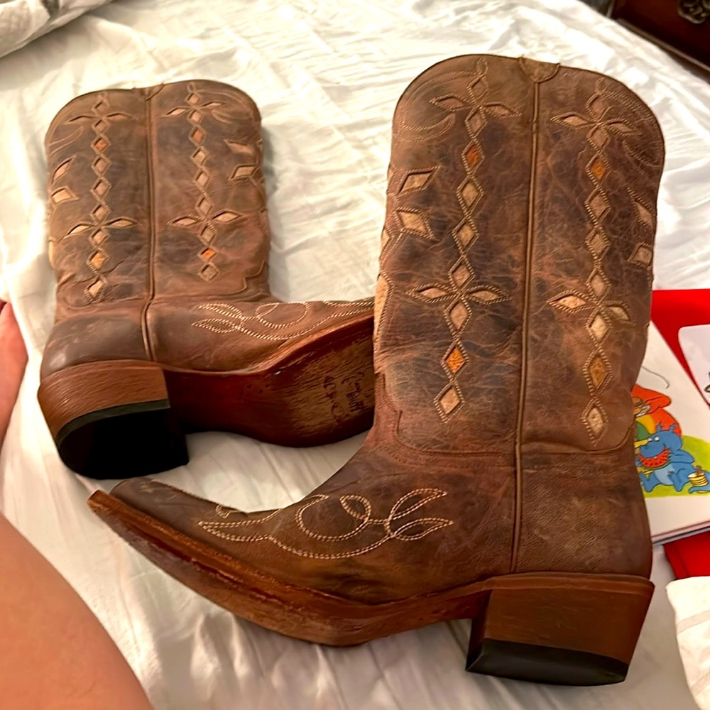 Macie Bean leather boots size 10. Pre loved in excellent condition.